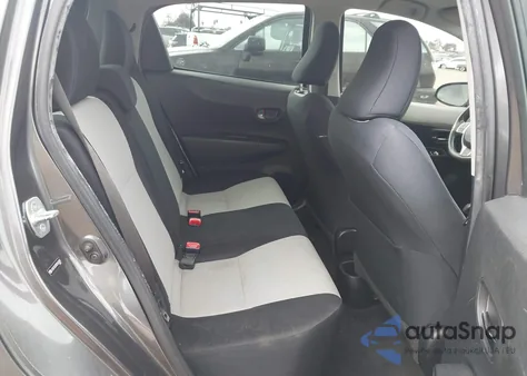 2013 Toyota Yaris Le z USA, uszkodzony, nr VIN JTDKTUD30DD562605